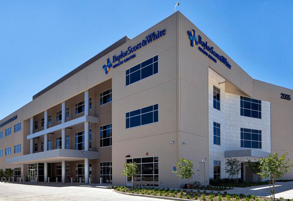 2005 W Park Dr, Irving Healthcare Space For Lease